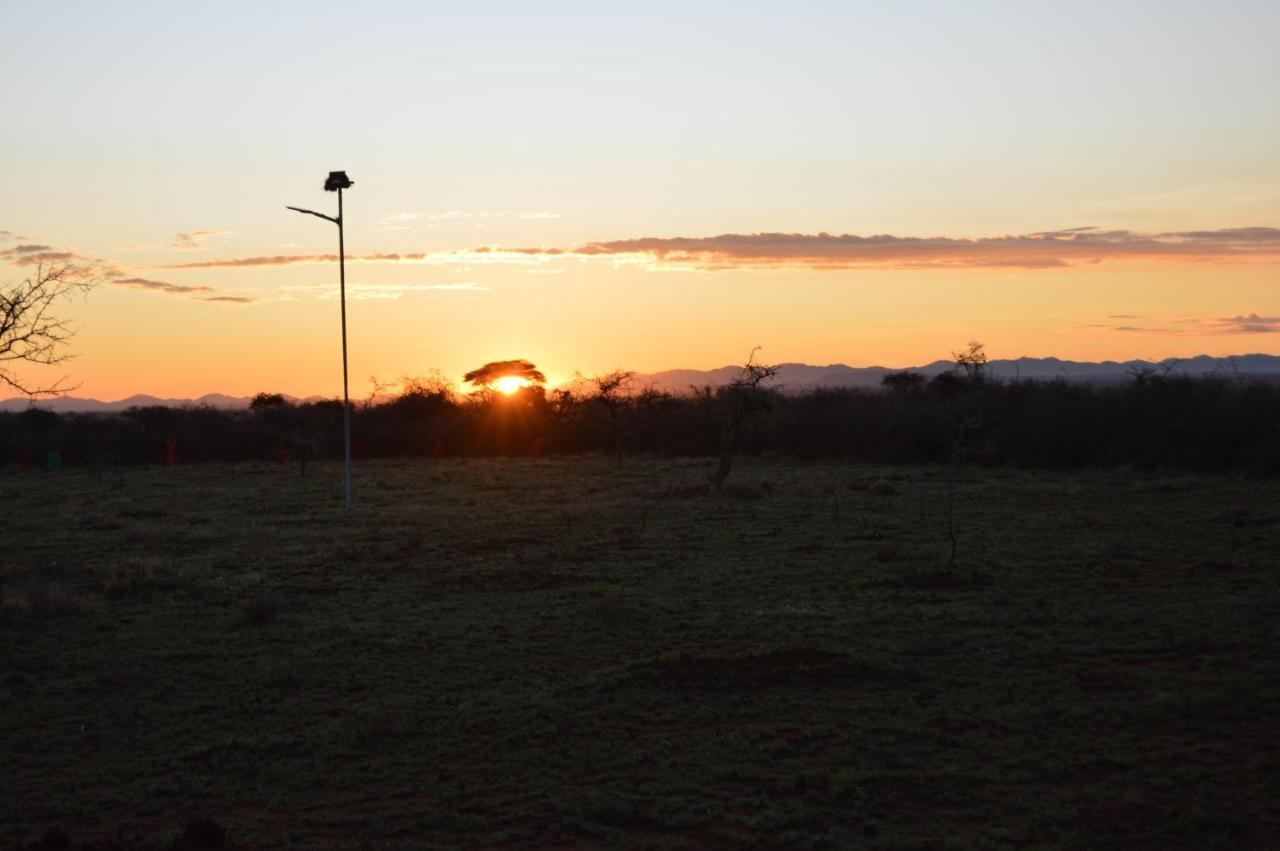 Wild Amboseli Ndovu Cottage. Luaran gambar